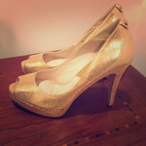 Michael Kors Peep Toe Pumps